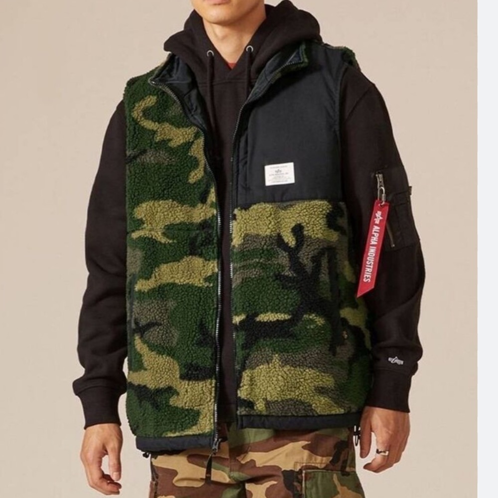 Alpha Industries Sherpa Utility Vest Woodland Camo Unisex